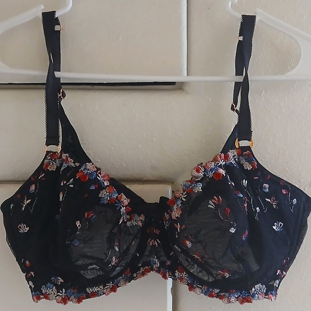 Bra